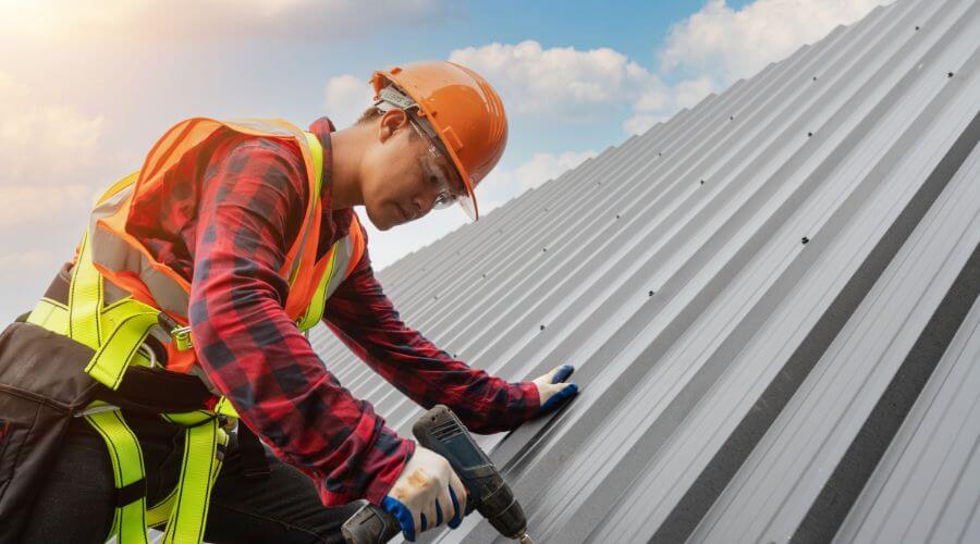 Professional Emergency Roof Repairs services in Ivesdale, IL